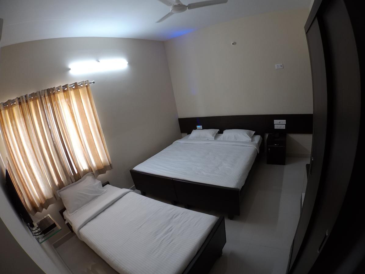 Sr Residency Hotel Tiruchirappalli Eksteriør billede